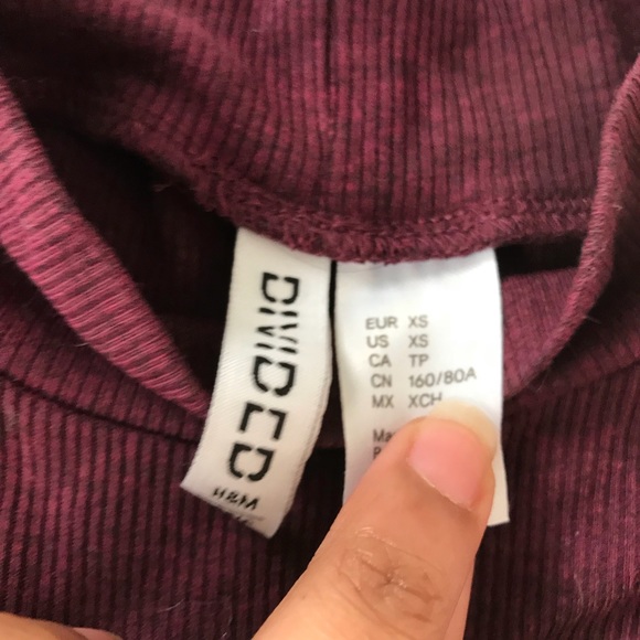 Crop top - Picture 2 of 2